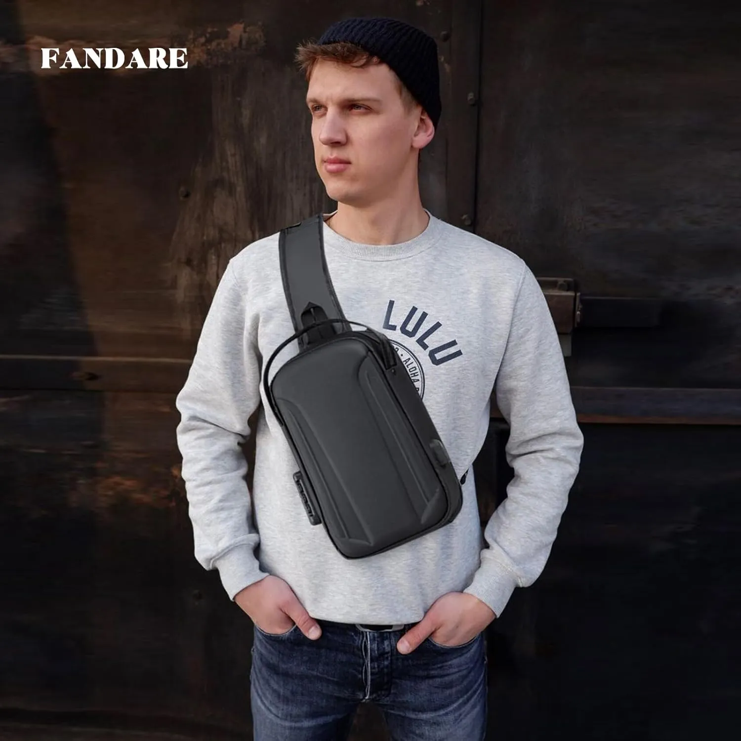 Anti-theft Men Sling Bag Crossbody Chest Messenger Pack with USB