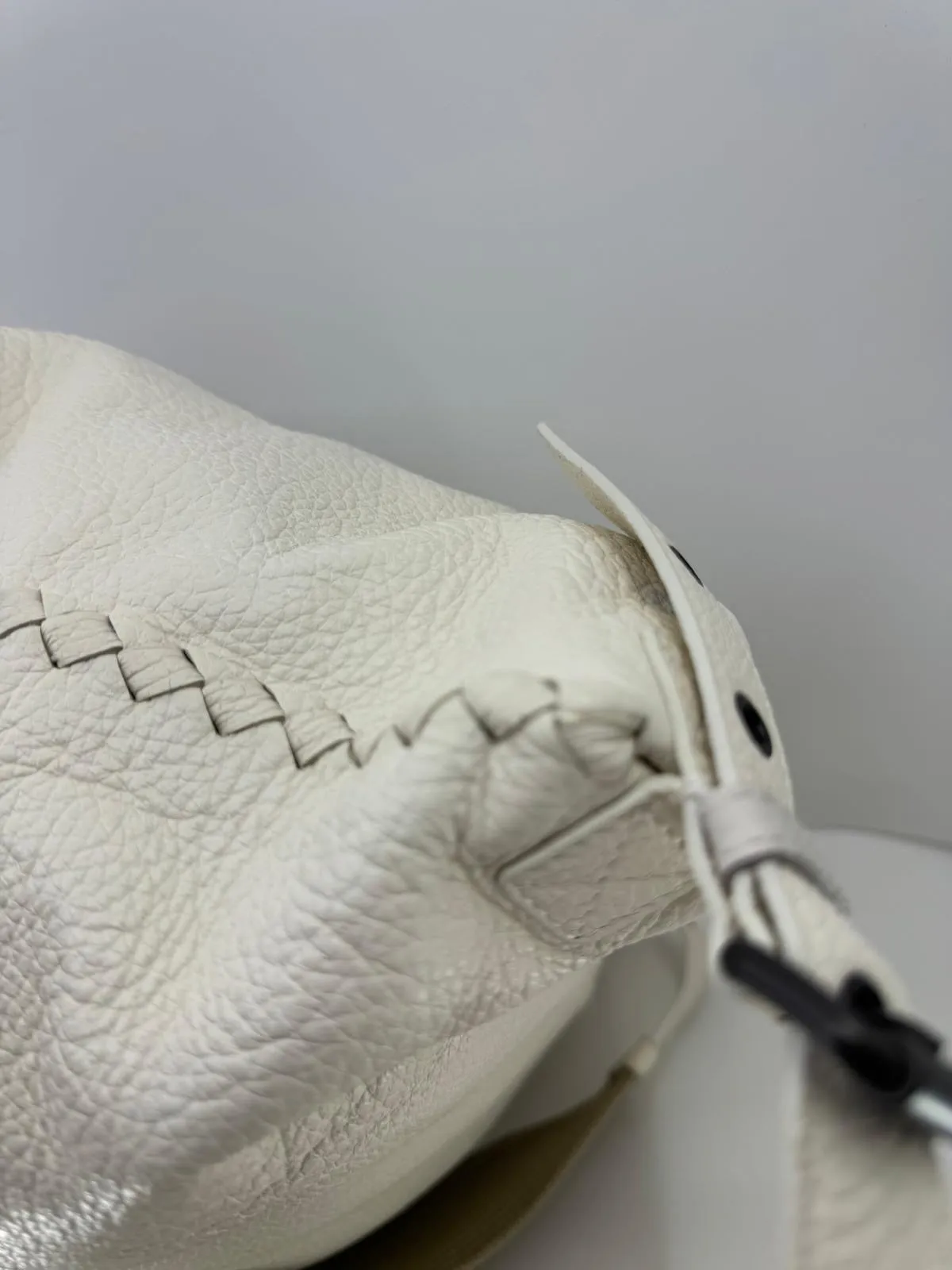 BOTTEGA VENETA CALFSKIN LETEAR DRAWSTRING BACKPACK