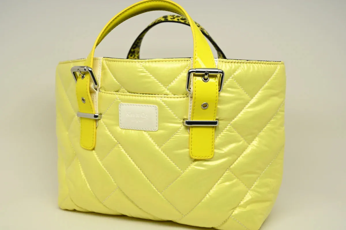 Canary Pearly Kiss and cry angels tote bag