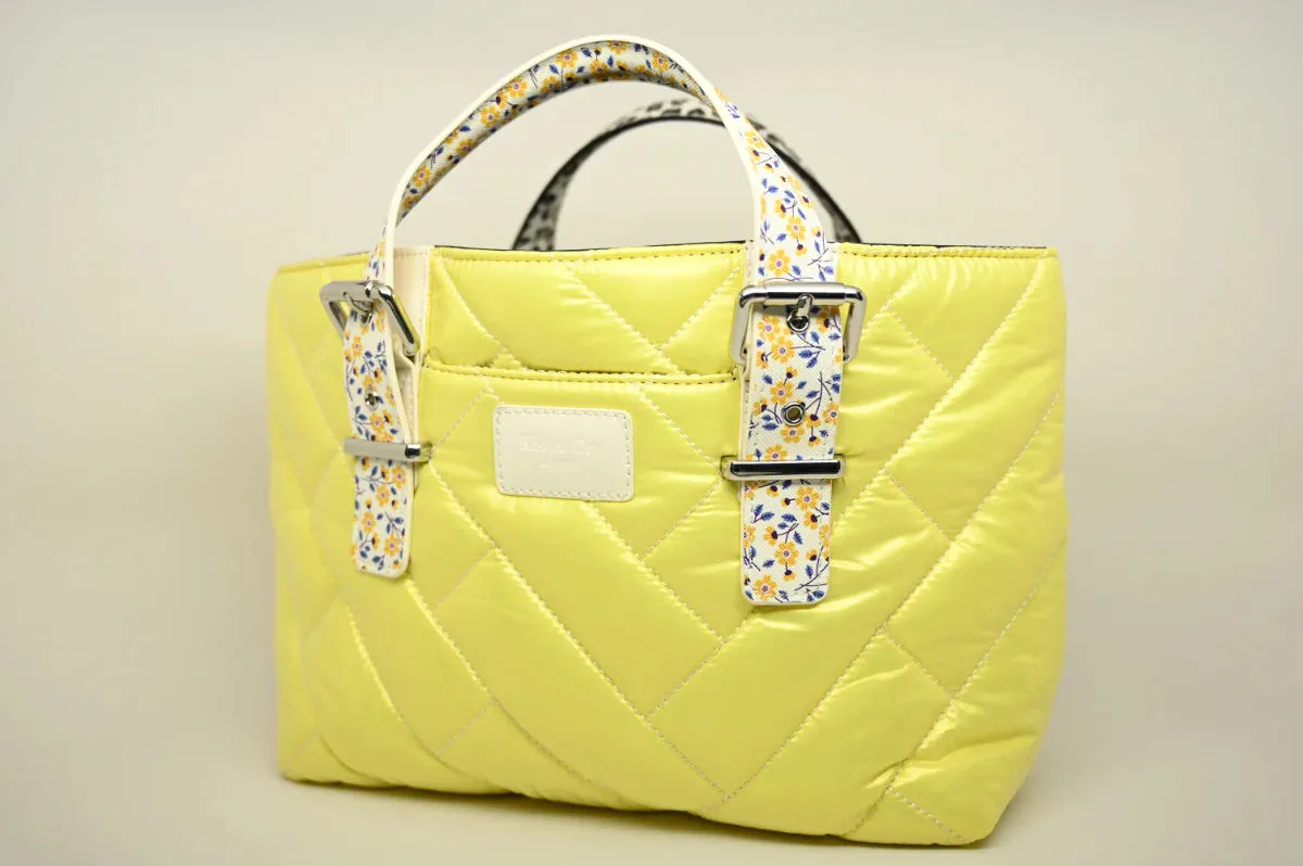 Canary Pearly Kiss and cry angels tote bag