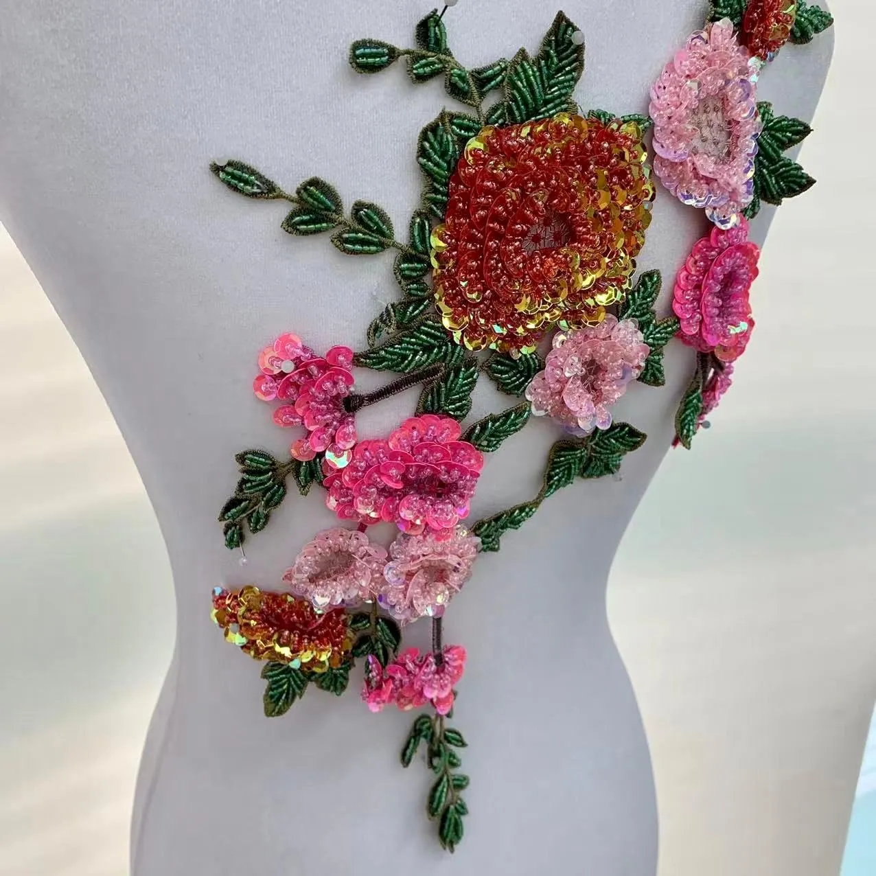 Handmade Flower Appliques, Sequin Flower Patches are Suitable for Clothing, Dresses, Wedding Dresses, Bags and Other DIY Decorative Accessories. (AB Flower-05)
