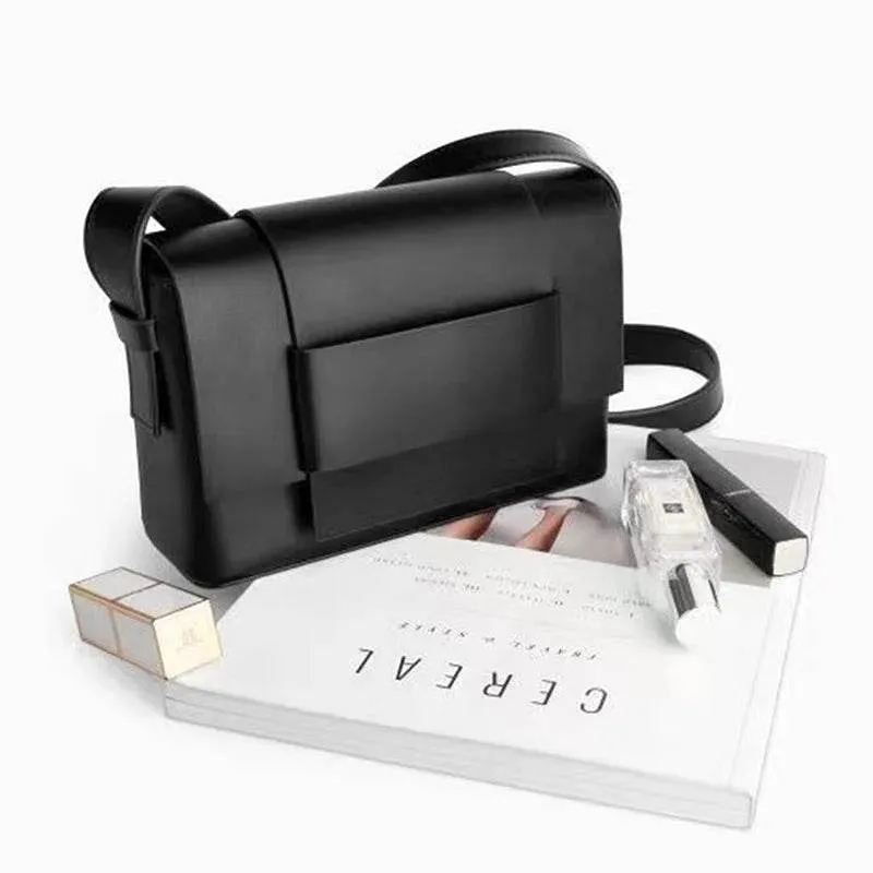 High Quality Shoulder Bag Women's Party Female Designer Bags New Luxury Handbags Handbag Trend Commuter Fashion Mini