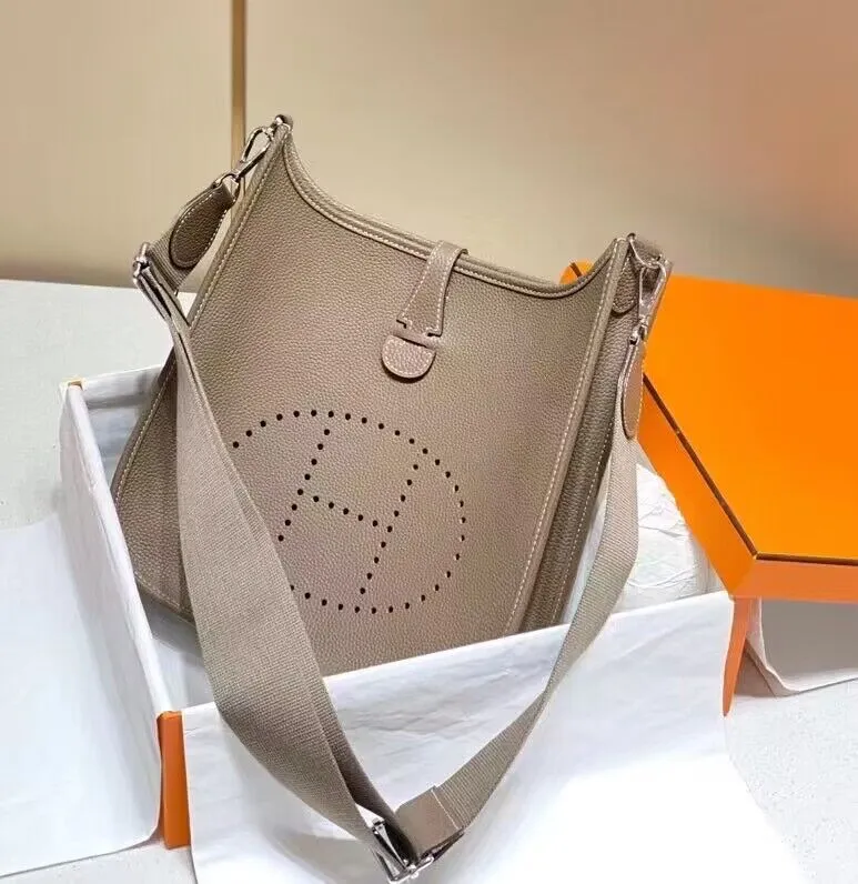 HMS - Fashionupstore - 052