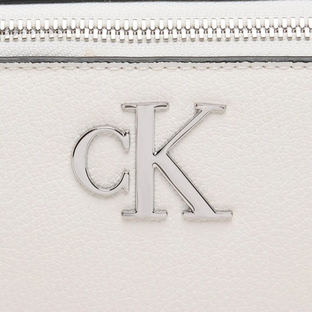 Inimal Monogram Camera Bag18