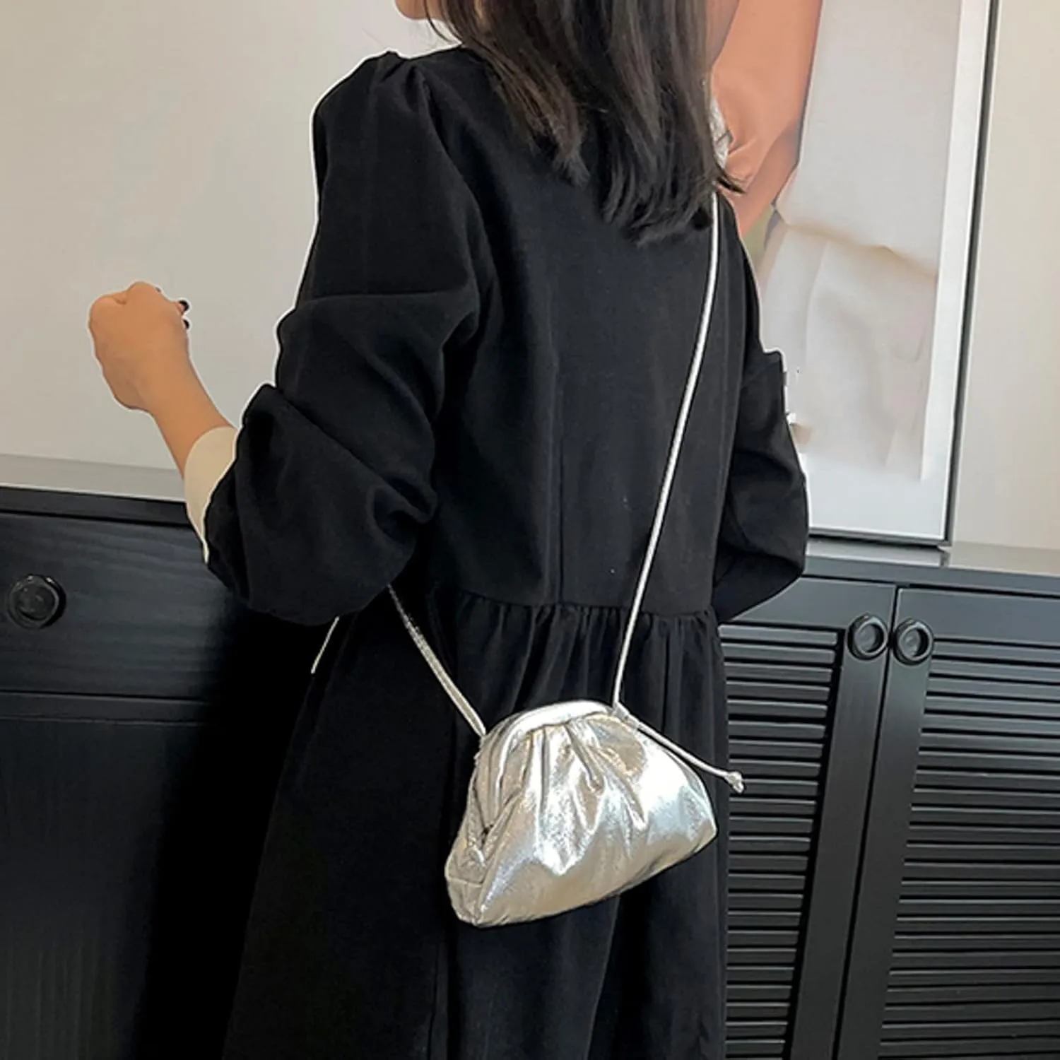 Ladies Crossbody Bag Clutch Clutch Clutch Clutches Large Capacity Pleated Bag Single Shoulder (Silver, One Size)