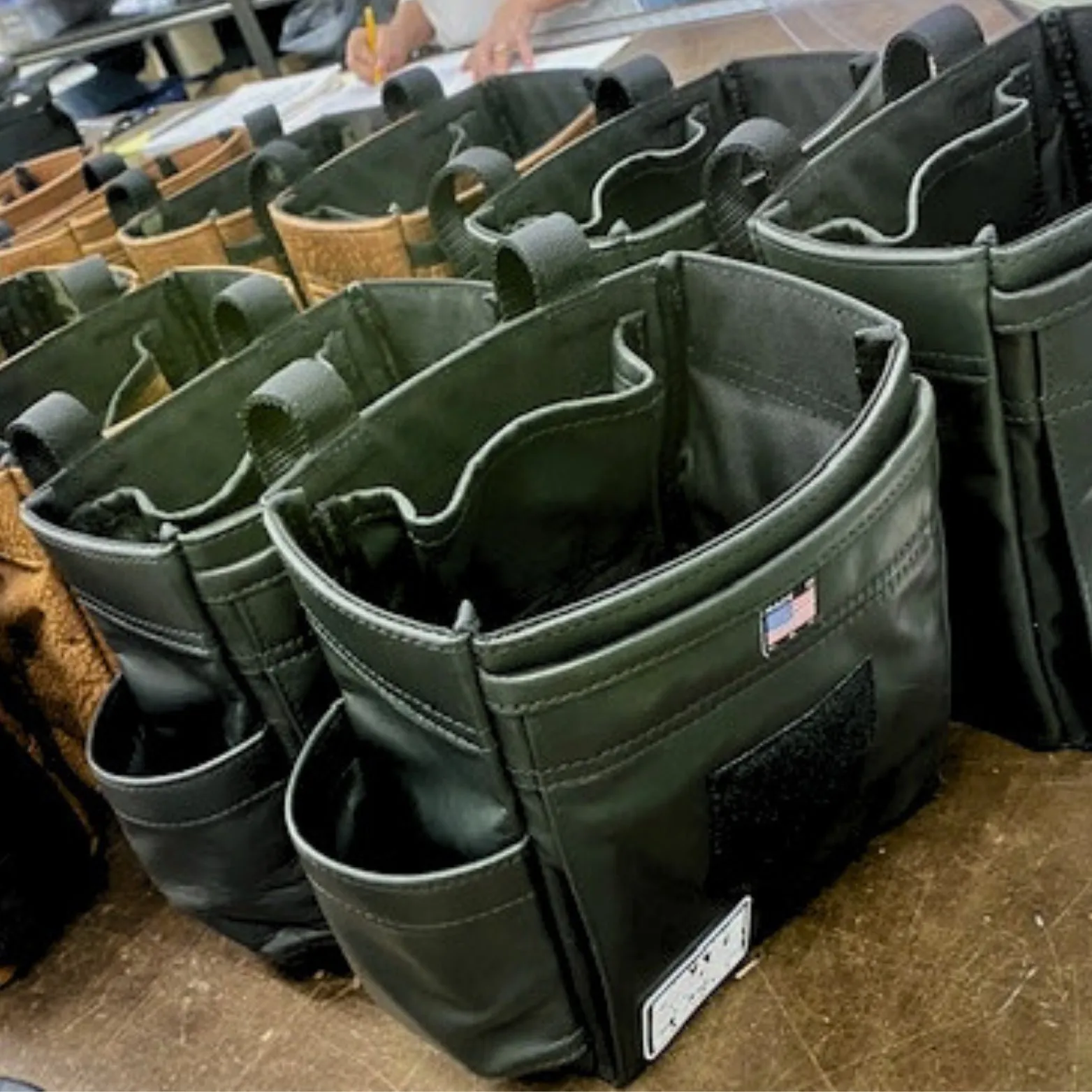 LEATHER DITTY BAG