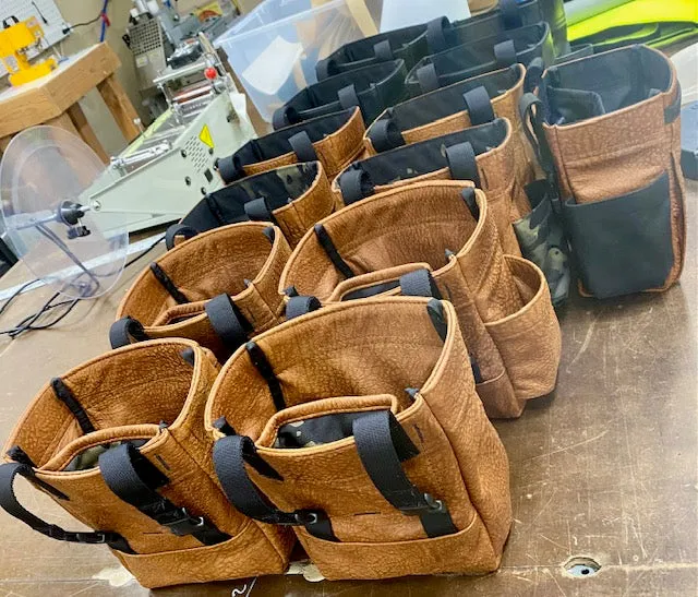 LEATHER DITTY BAG