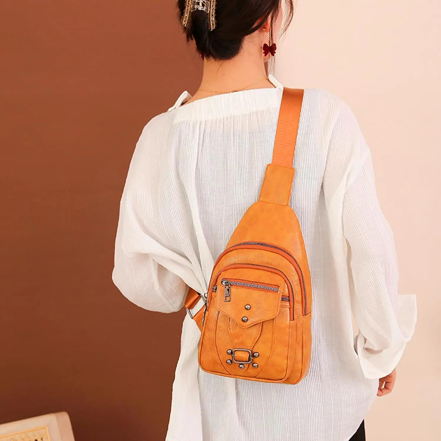Lightweight Travel Backpacks Ladies Chest Bag Soft Leather Feeling Crossbody Bag Large Capacity Simple Retro