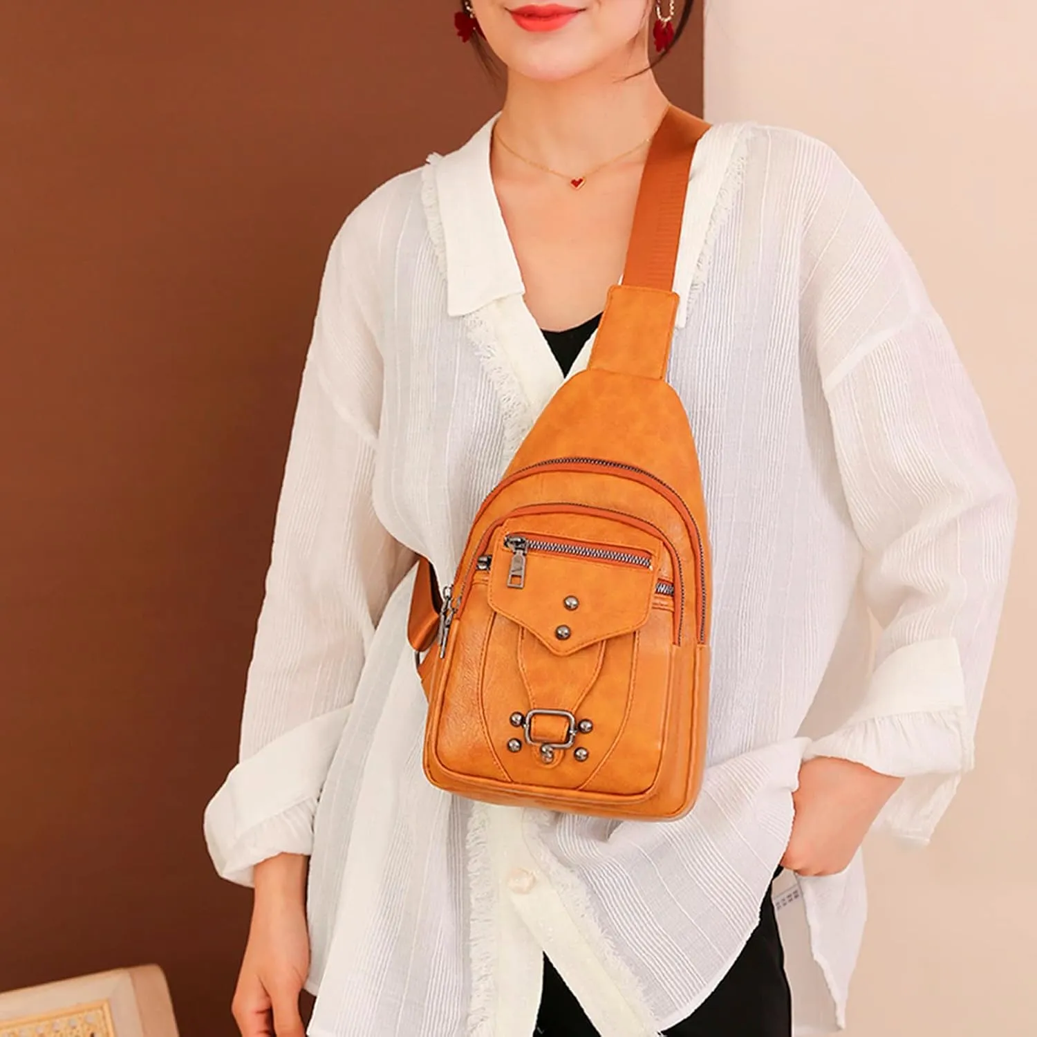 Lightweight Travel Backpacks Ladies Chest Bag Soft Leather Feeling Crossbody Bag Large Capacity Simple Retro