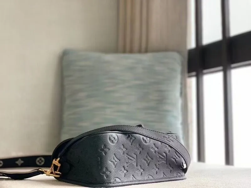 LOV - Fashionupstore - 473