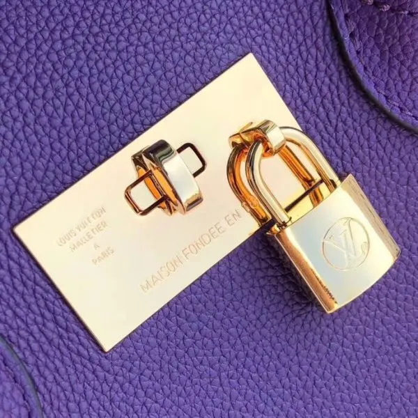 LOV2 Bags - Fashion Bags  1008