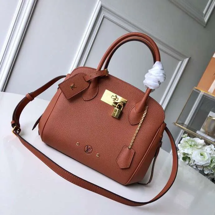 LOV2 Bags - Fashion Bags  1015