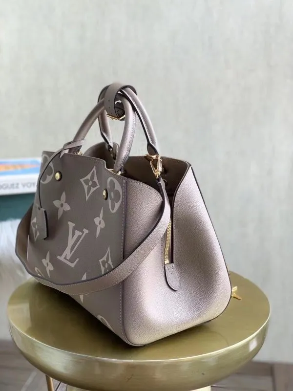LOV2 Bags - Fashion Bags  1023