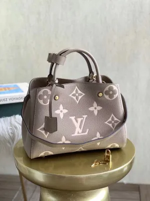 LOV2 Bags - Fashion Bags  1023