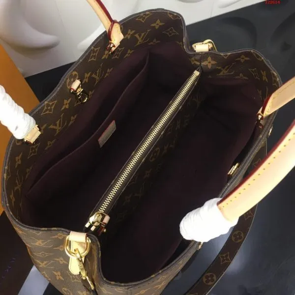 LOV2 Bags - Fashion Bags  1030