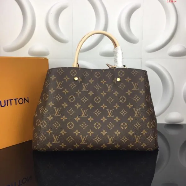 LOV2 Bags - Fashion Bags  1030