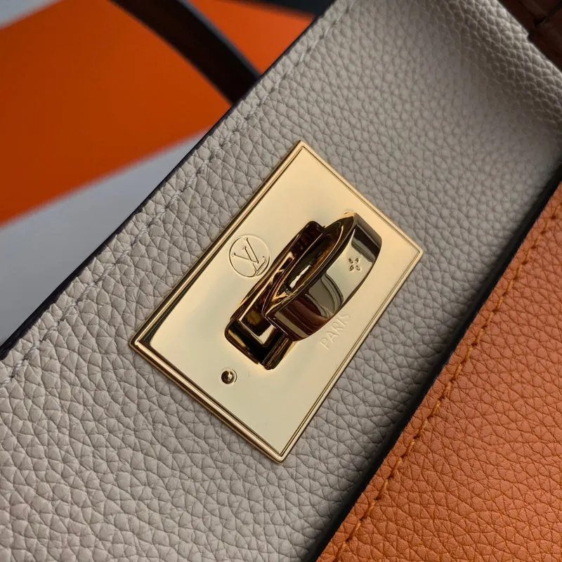 LOV2 Bags - Fashion Bags  1033