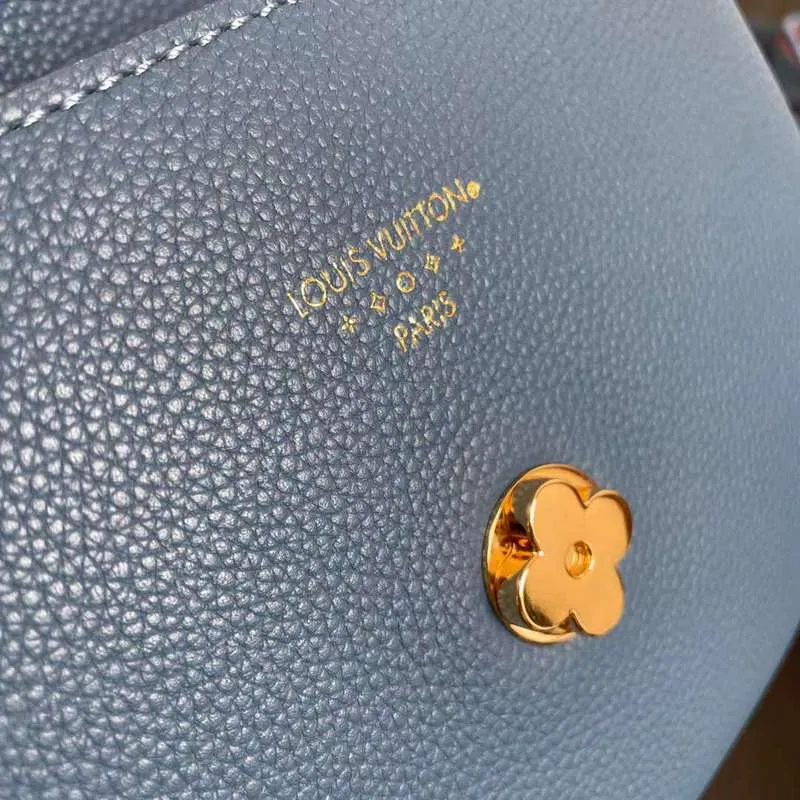 LOV2 Bags - Fashion Bags  1054