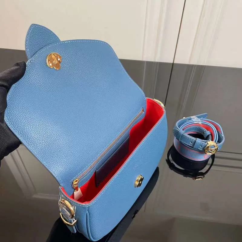 LOV2 Bags - Fashion Bags  1054