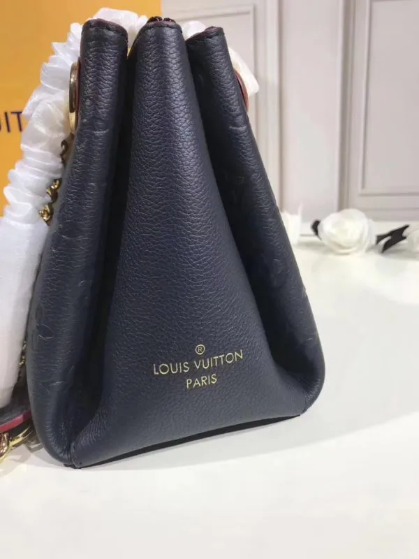 LOV2 Bags - Fashion Bags  1077