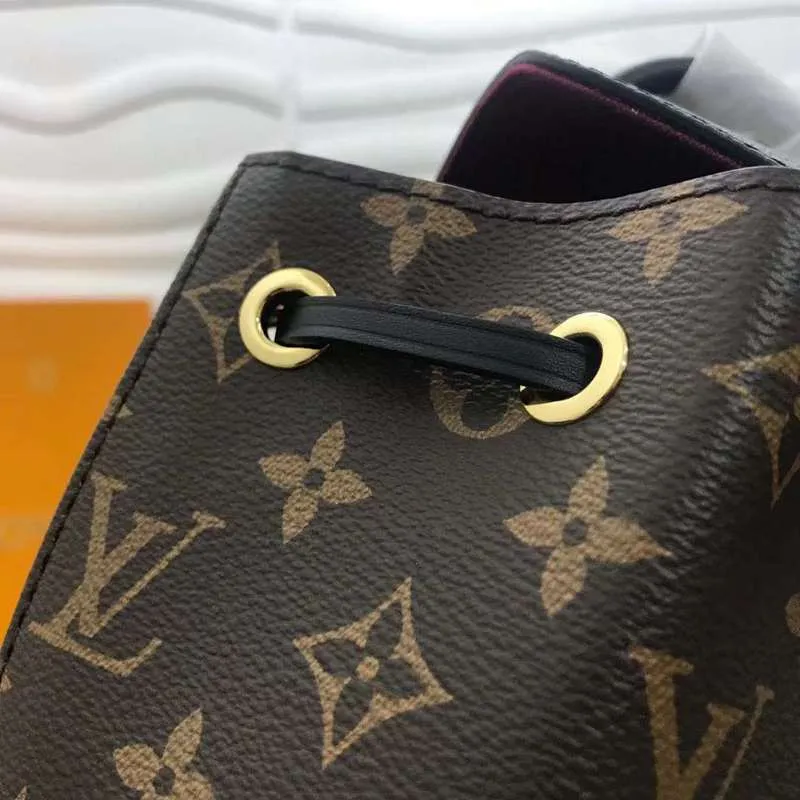 LOV2 Bags - Fashion Bags  1130