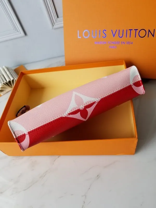 LOV2 Bags - Fashion Bags  1140