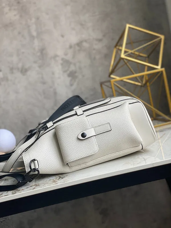 LOV2 Bags - Fashion Bags  1205