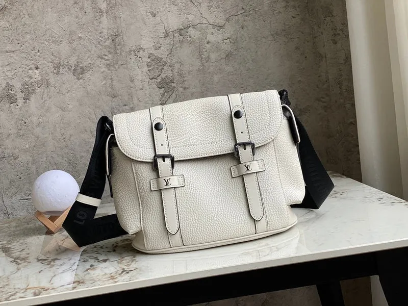 LOV2 Bags - Fashion Bags  1210