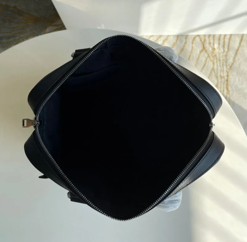 LOV2 Bags - Fashion Bags  1221