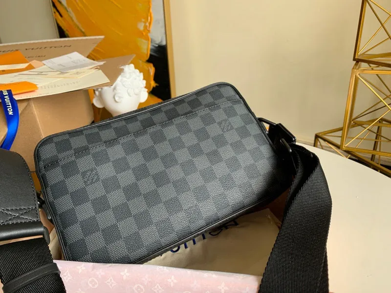 LOV2 Bags - Fashion Bags  1226