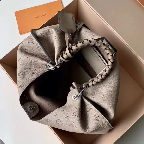 LOV2 Bags - Fashion Bags  1267