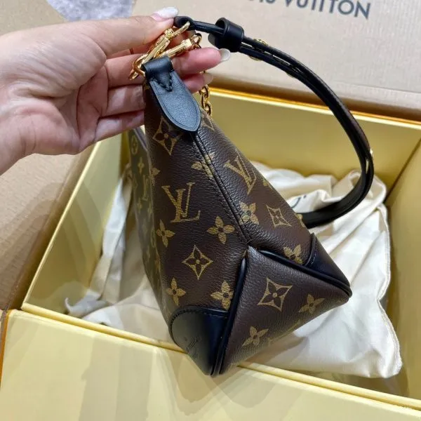 LOV2 Bags - Fashion Bags  1269