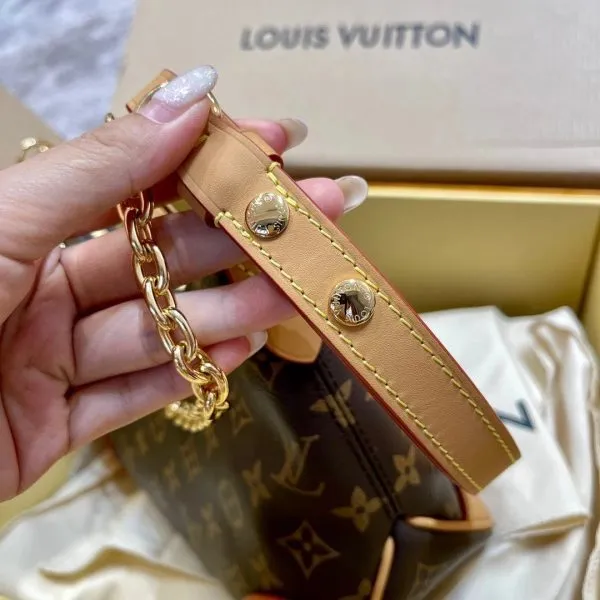 LOV2 Bags - Fashion Bags  1271