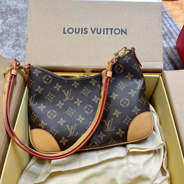 LOV2 Bags - Fashion Bags  1271