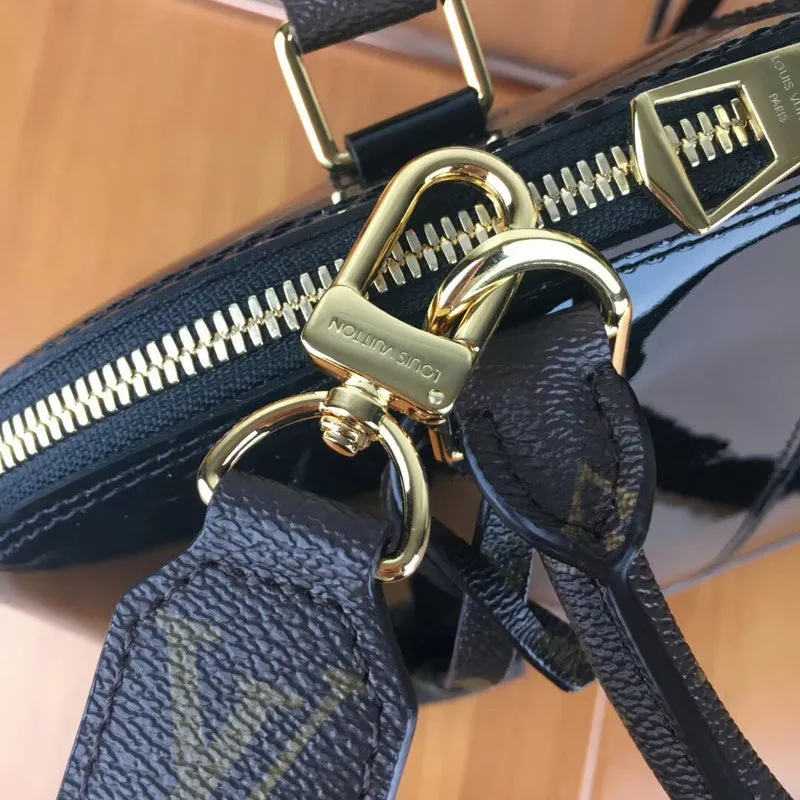 LOV2 Bags - Fashion Bags  1273