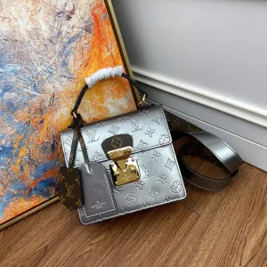 LOV2 Bags - Fashion Bags  1315