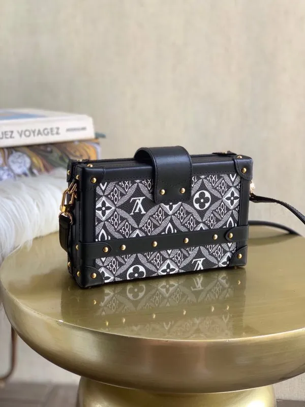LOV2 Bags - Fashion Bags  1344