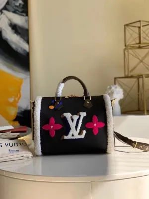 LOV2 Bags - Fashion Bags  1345