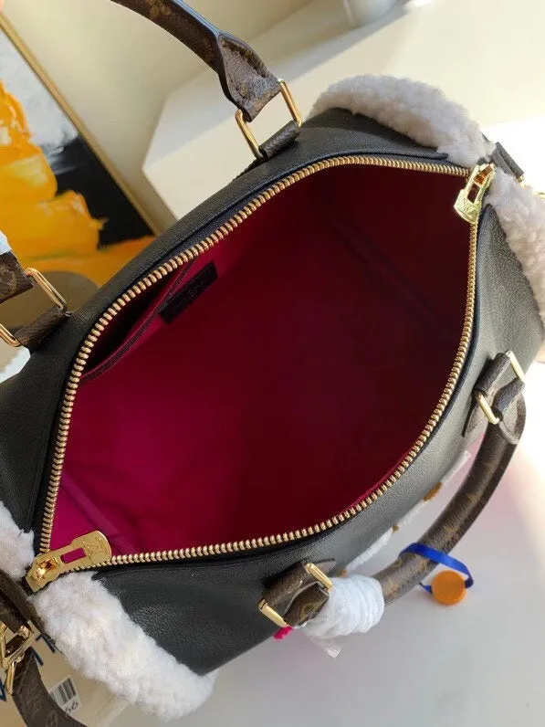LOV2 Bags - Fashion Bags  1345