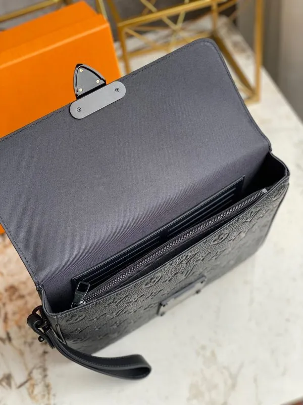 LOV2 Bags - Fashion Bags  1413