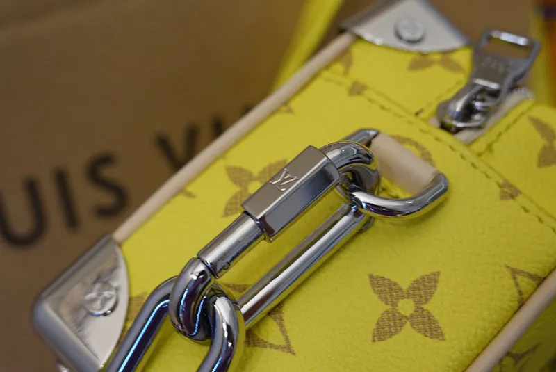 LOV2 Bags - Fashion Bags  1506