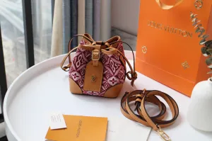 LOV2 Bags - Fashion Bags  1590