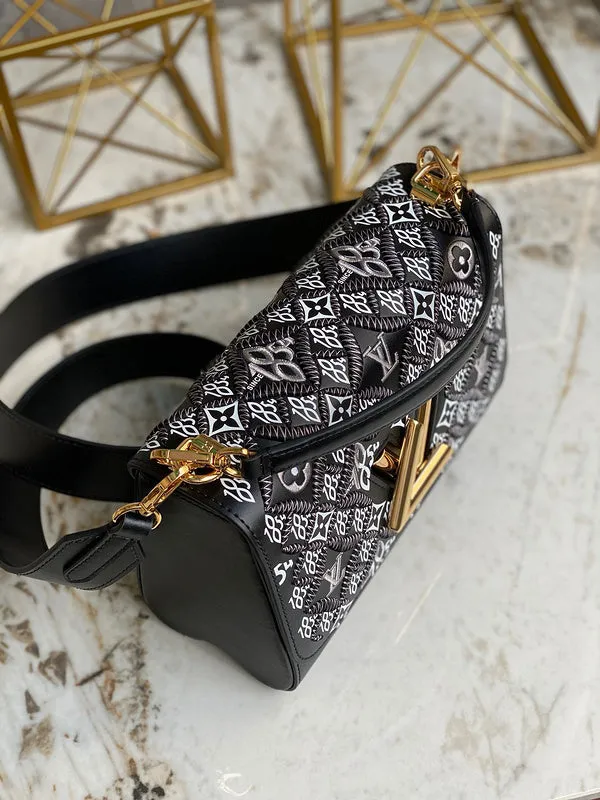 LOV2 Bags - Fashion Bags  1634