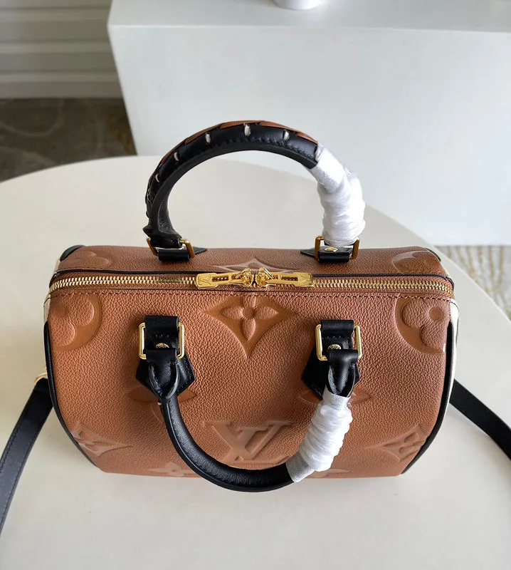 LOV2 Bags - Fashion Bags  1648