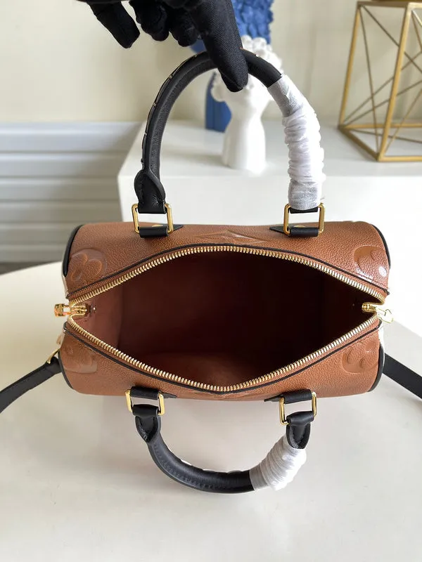 LOV2 Bags - Fashion Bags  1648