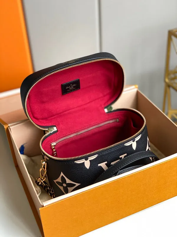 LOV2 Bags - Fashion Bags  1731