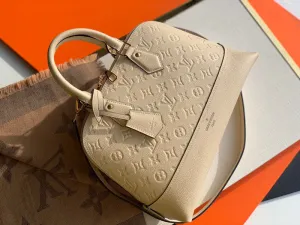 LOV2 Bags - Fashion Bags  1761