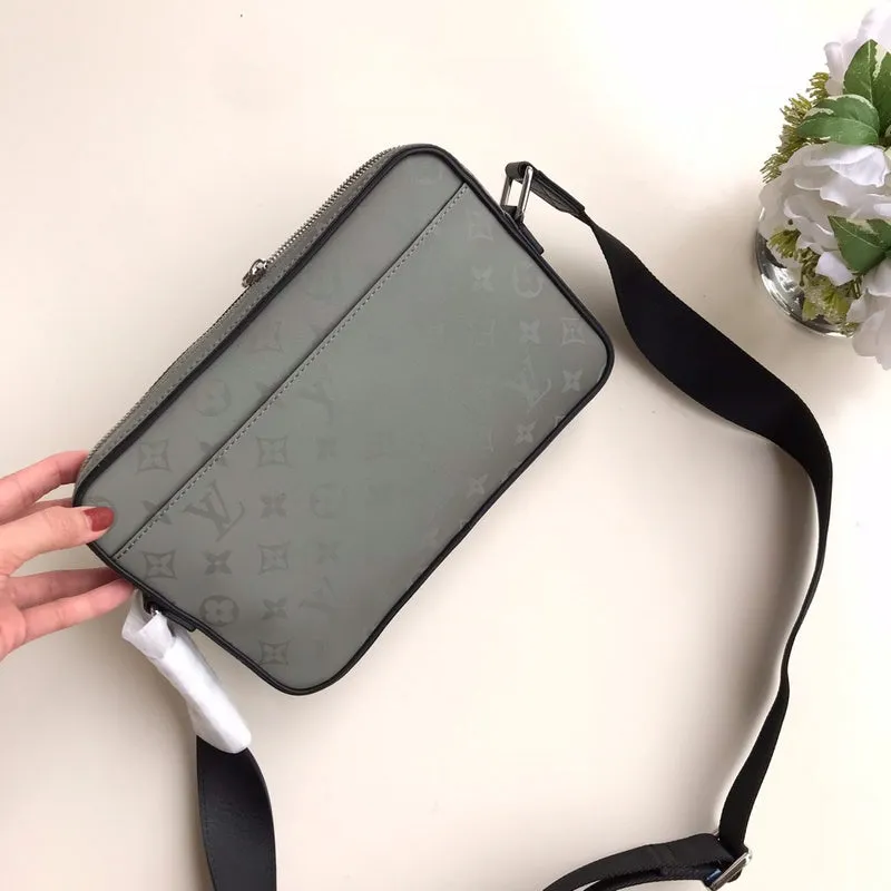 LOV2 Bags - Fashion Bags  1777