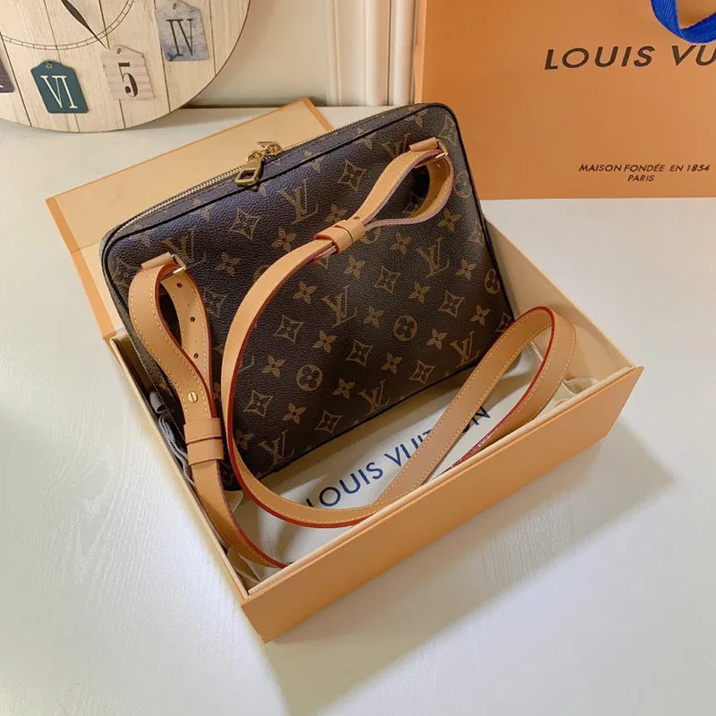 LOV2 Bags - Fashion Bags  1812