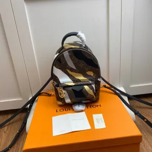 LOV2 Bags - Fashion Bags  1851